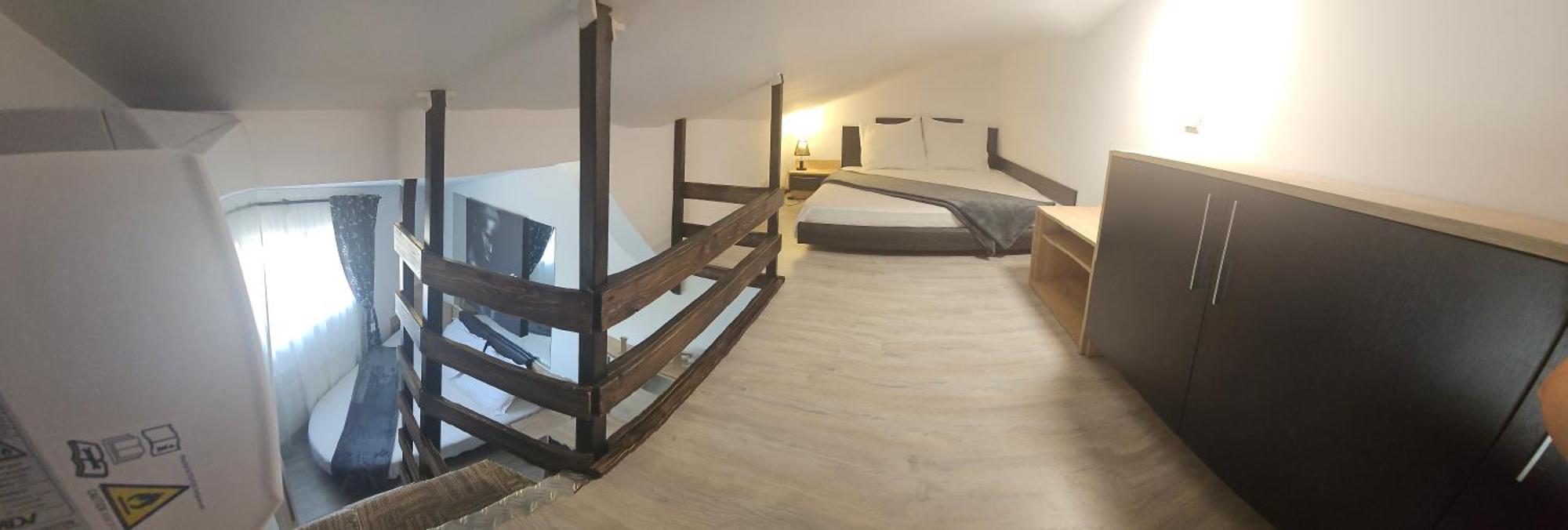 Hotel Theline Bucarest Esterno foto